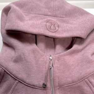 Lululemon sweat shirt